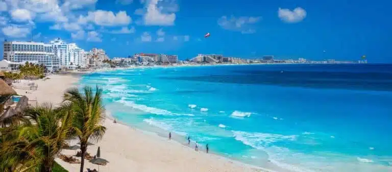 Cómo llegar de Isla Mujeres a Cancún, México