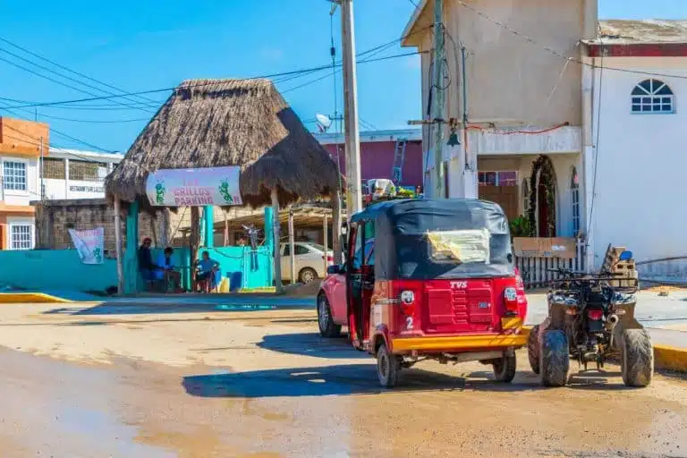 Comment se rendre de Tulum à Chiquila, au Mexique.