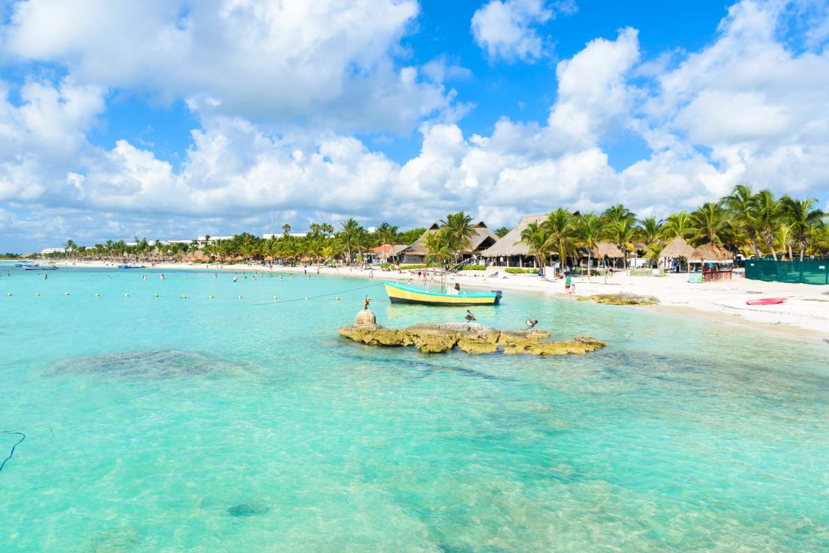 travel from playa del carmen to cancun