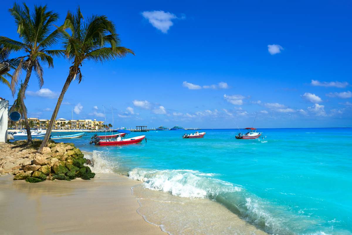 how to get playa del carmen from cancun