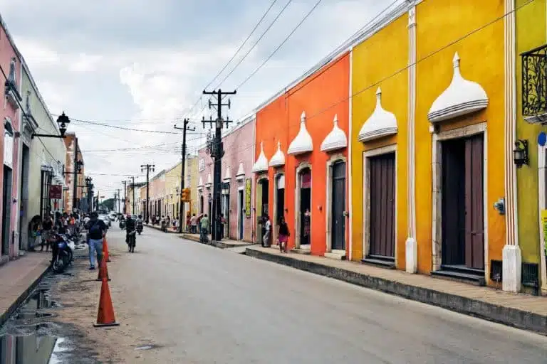 How to get from Cancun to Valladolid, Mexico