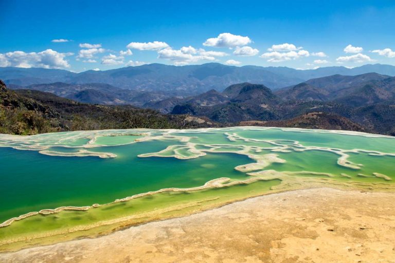 Hoe kom je van Oaxaca City naar Hierve el Agua, Mexico?