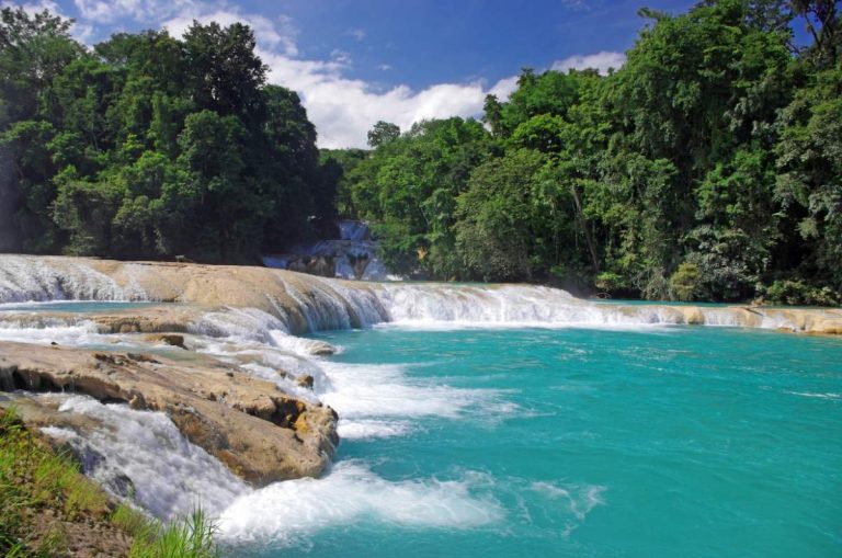 Hoe je van Palenque naar Agua Azul, Mexico komt
